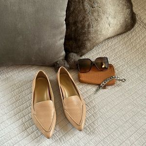Vionic Leather Pointed Toe Noah nude light tan loafers 7.5 women’s